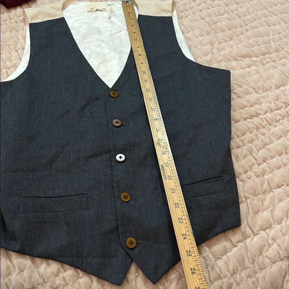 Trovata gray wool vest Charcoal Gray Button-Up Vest size medium_4